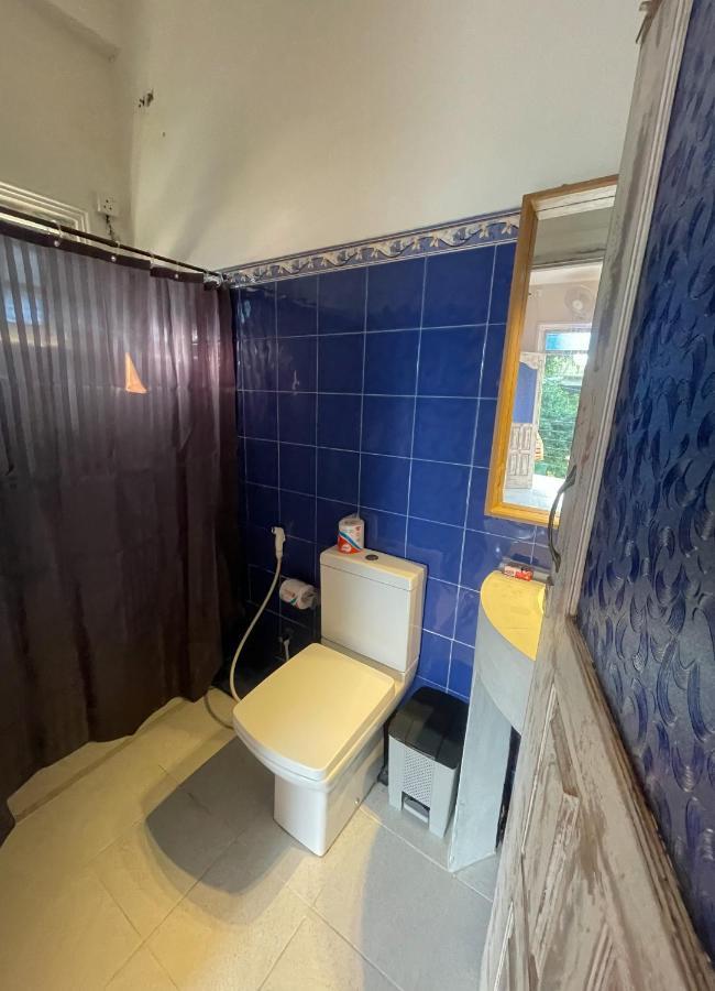 Habibi Hostel & Restaurant Unawatuna Dış mekan fotoğraf