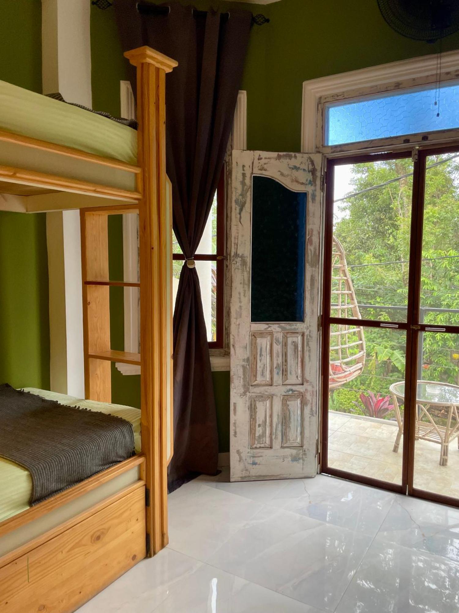 Habibi Hostel & Restaurant Unawatuna Dış mekan fotoğraf
