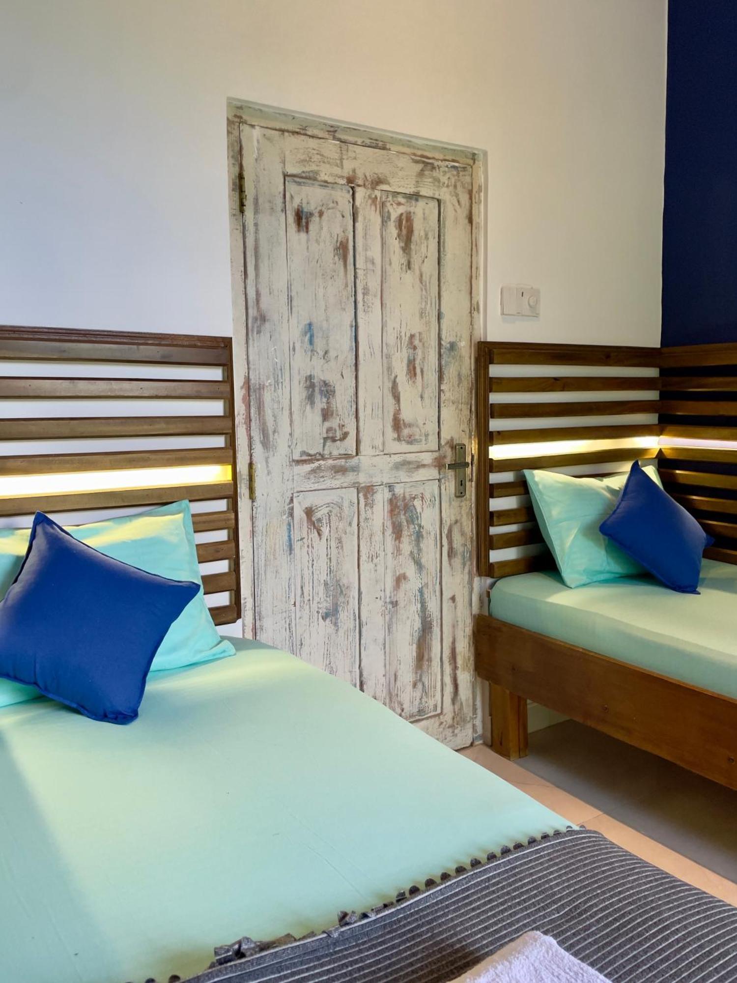 Habibi Hostel & Restaurant Unawatuna Dış mekan fotoğraf