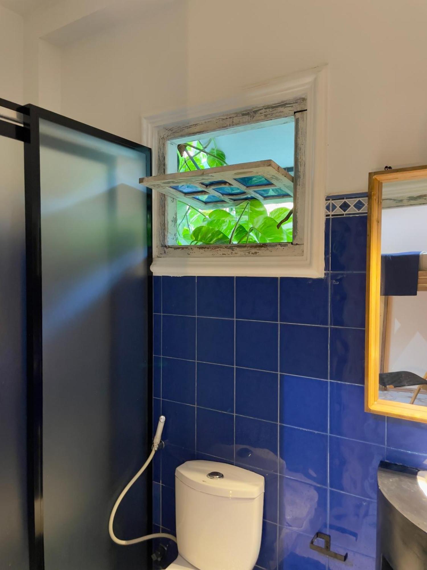 Habibi Hostel & Restaurant Unawatuna Dış mekan fotoğraf