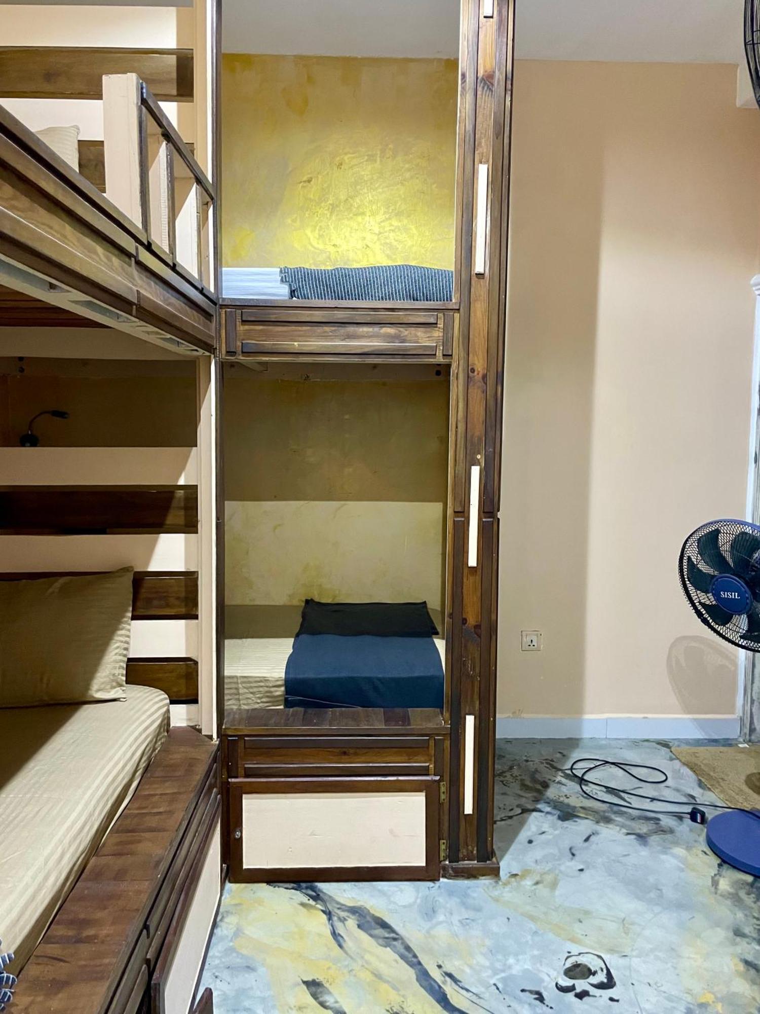 Habibi Hostel & Restaurant Unawatuna Dış mekan fotoğraf