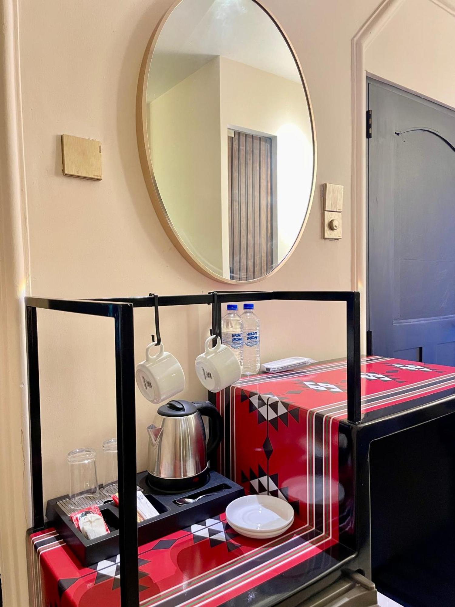 Habibi Hostel & Restaurant Unawatuna Dış mekan fotoğraf